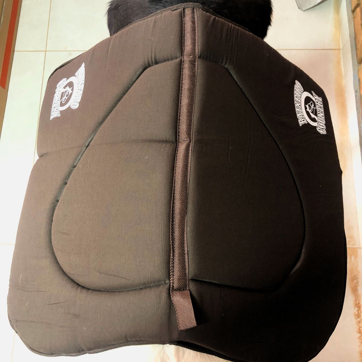 Baixeiro Country Para Adultos Marrom