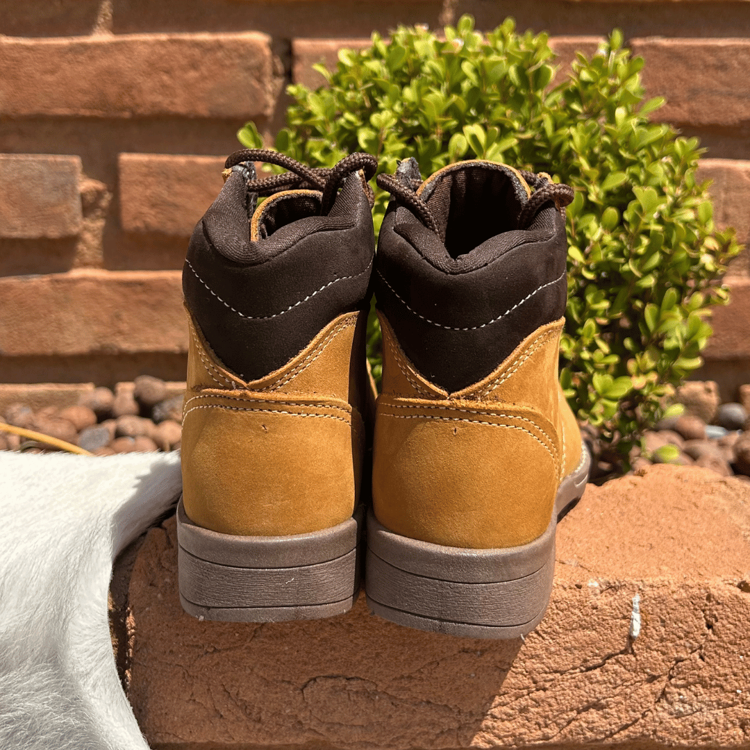 Botina Infantil Cadarço Palha