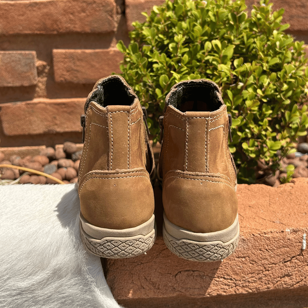 Botina Infantil Ziper Palha