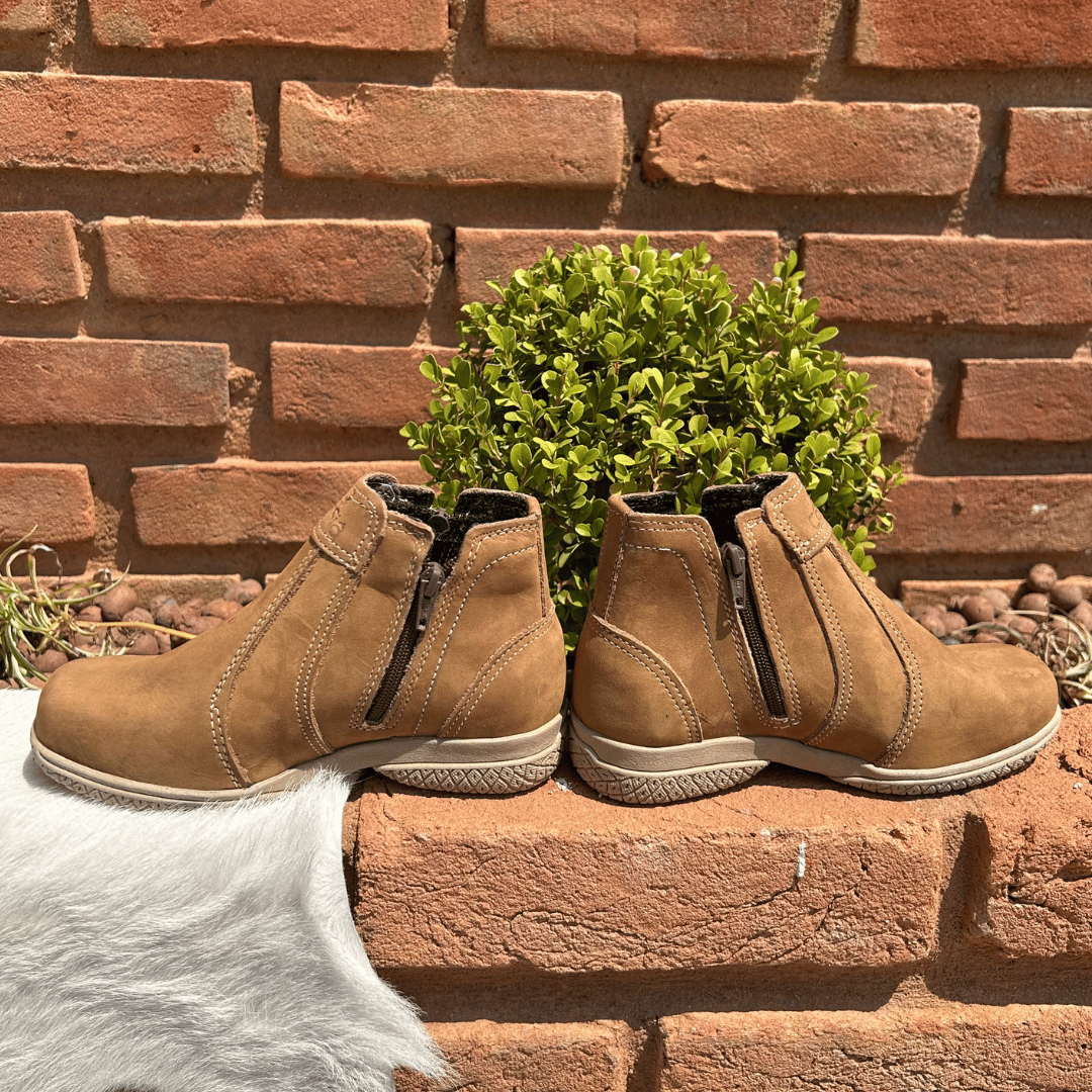 Botina Infantil Ziper Palha