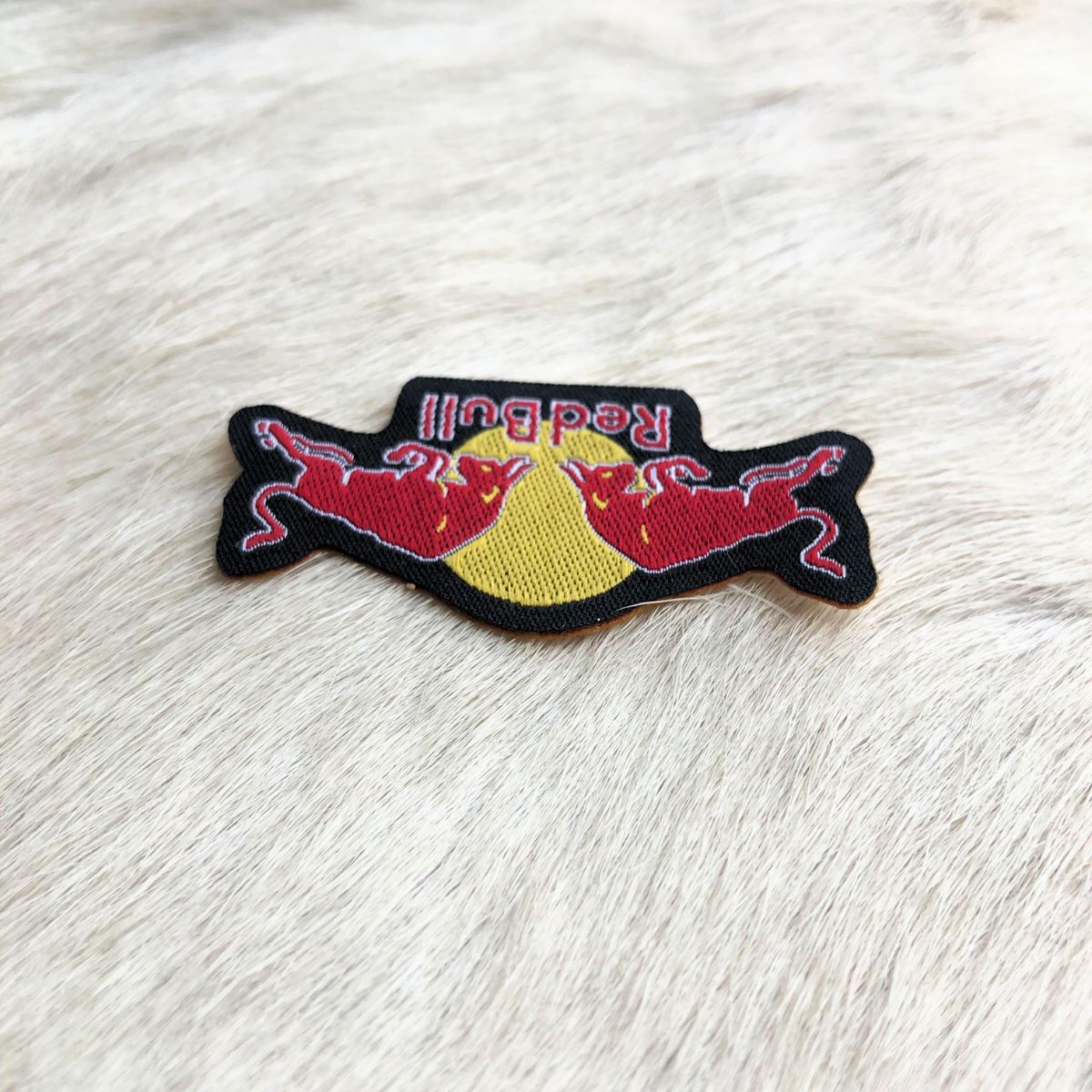 Adesivo Para Chapéu Red Bull