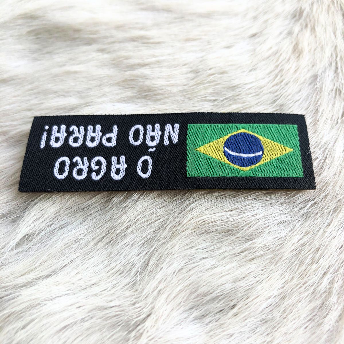 Adesivo Para Chapéu O Agro Não Para