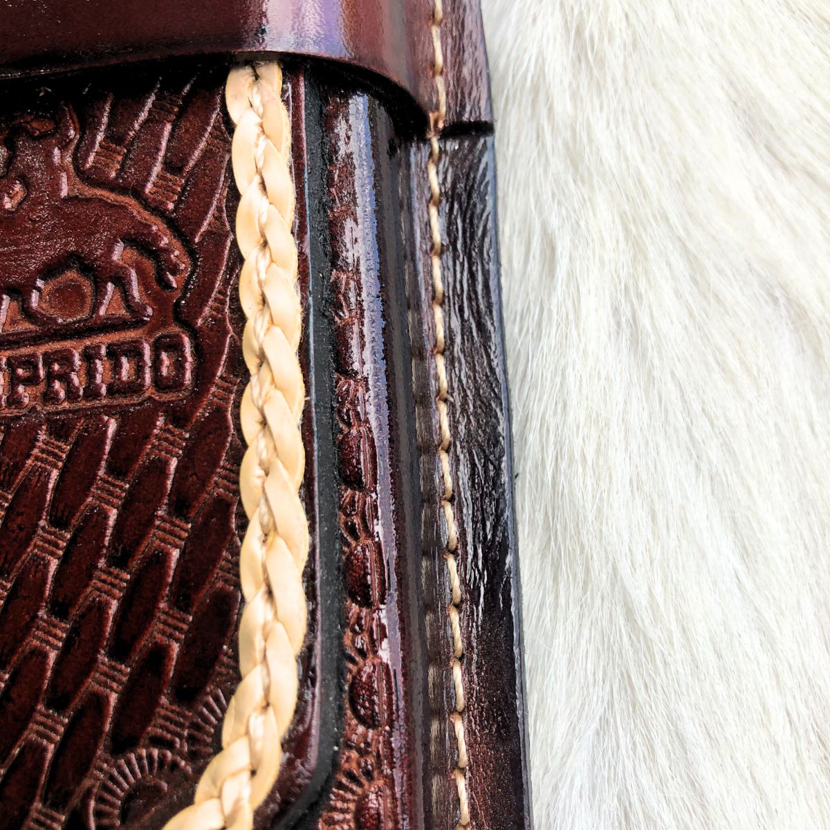 Capa Para Celular Laço Comprido Trança Lateral