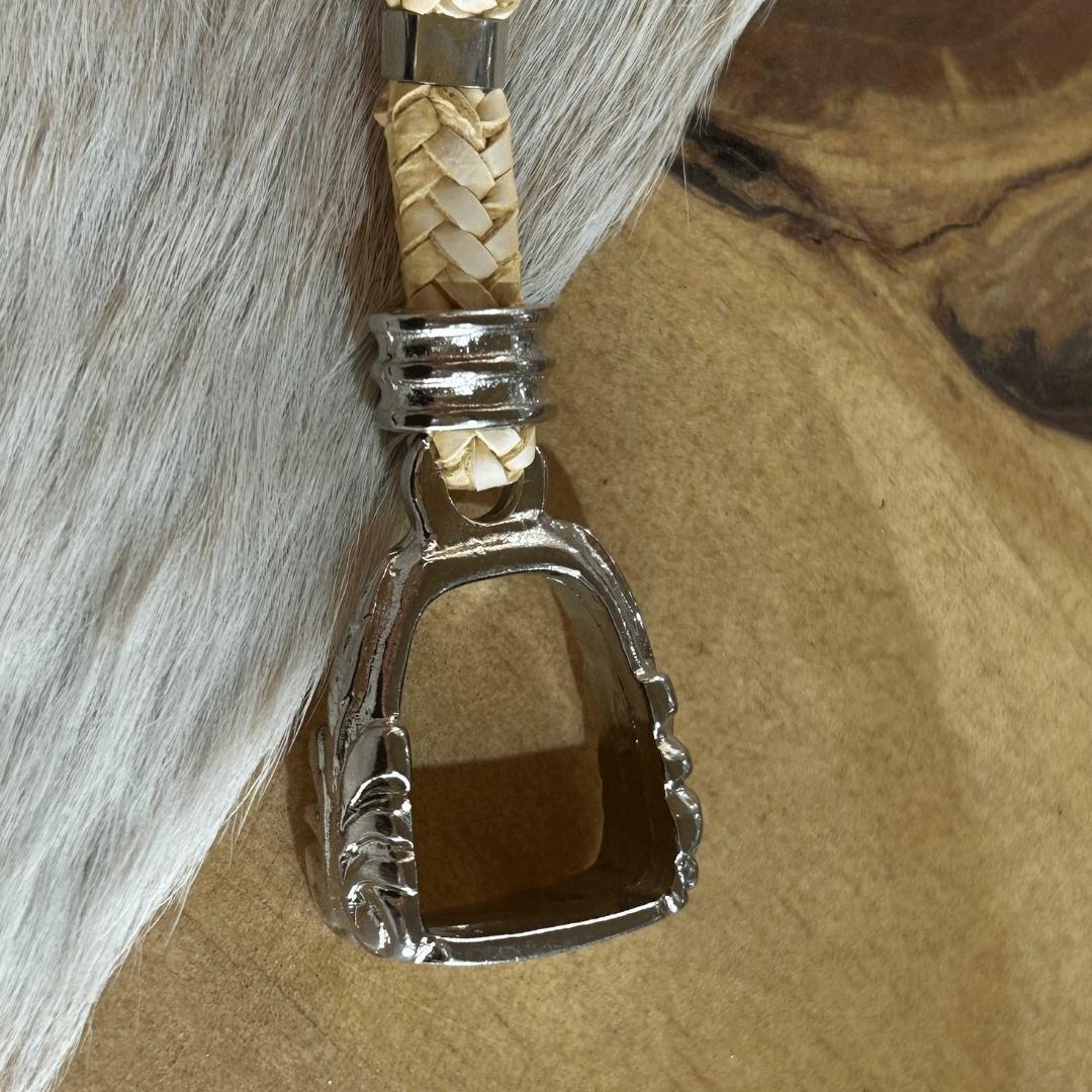Chaveiro de Estribo com Mosquetão