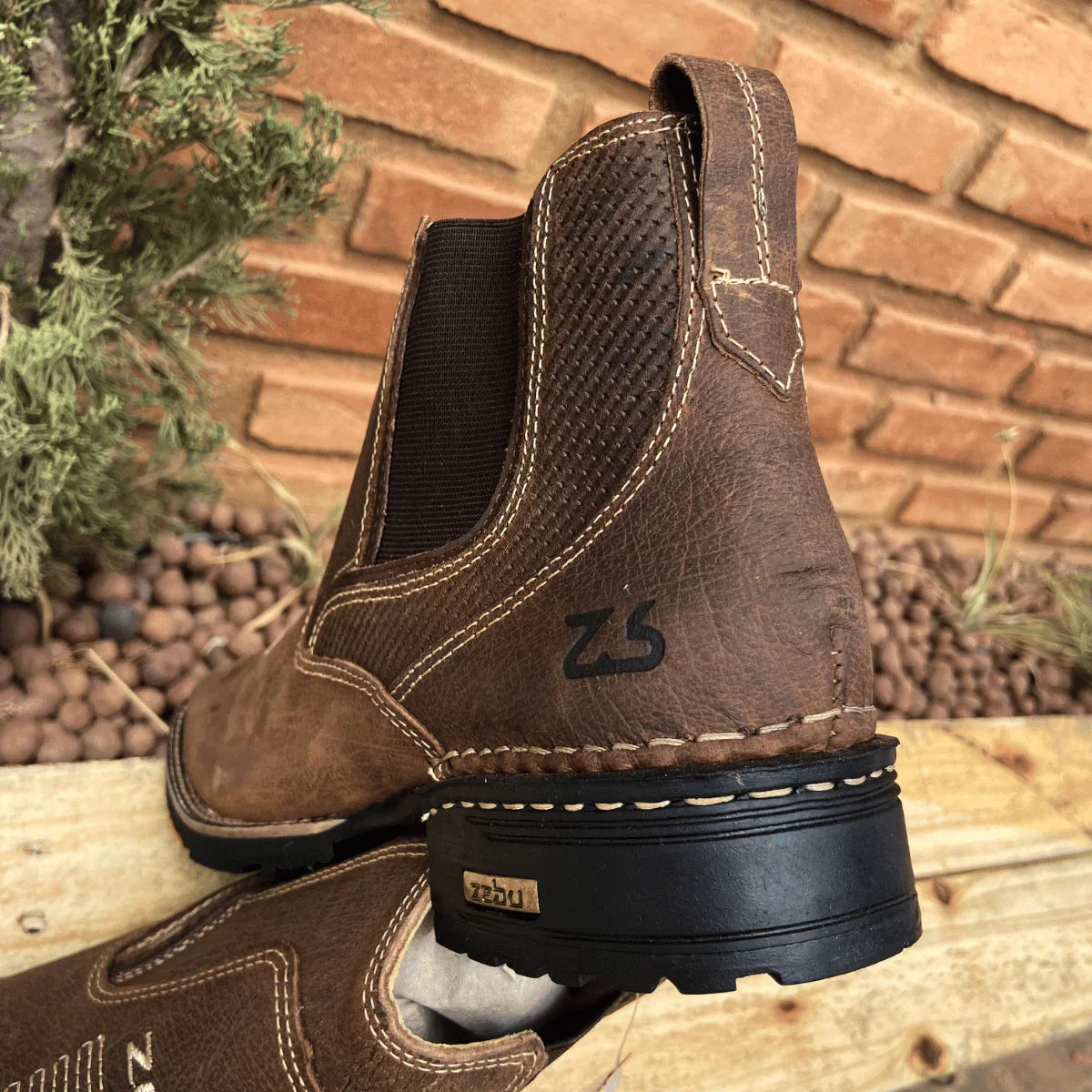 Botina Original Zebu Referência 57110 Terra – Couros ALLAS