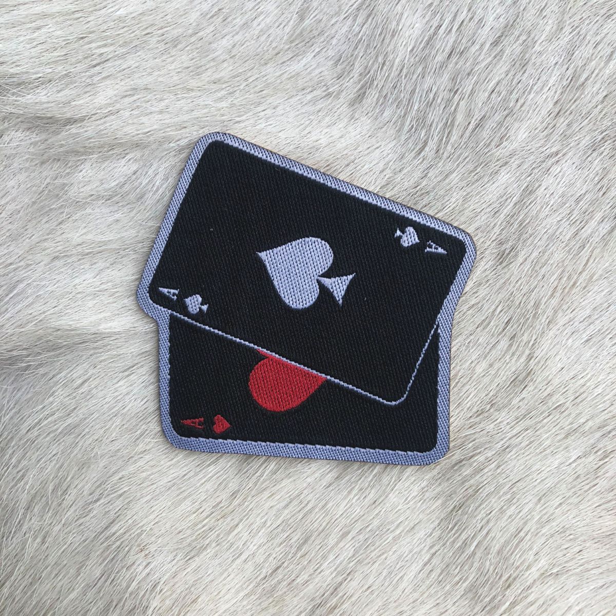 Adesivo Para Chapéu Carta De Baralho Escura