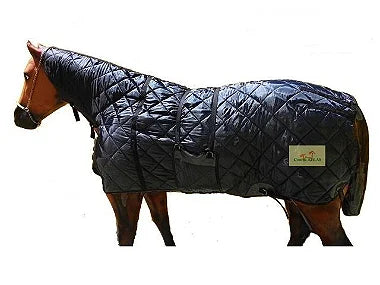 Capa de Inverno para Cavalo Preta com Pescoceira