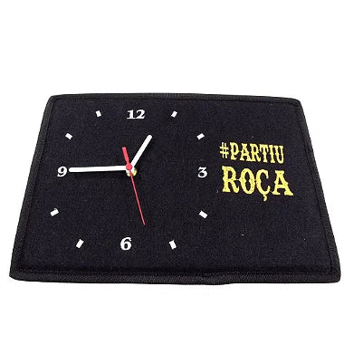Kit Relógio De Parede Partiu Roça Bordado + Capinha Celular