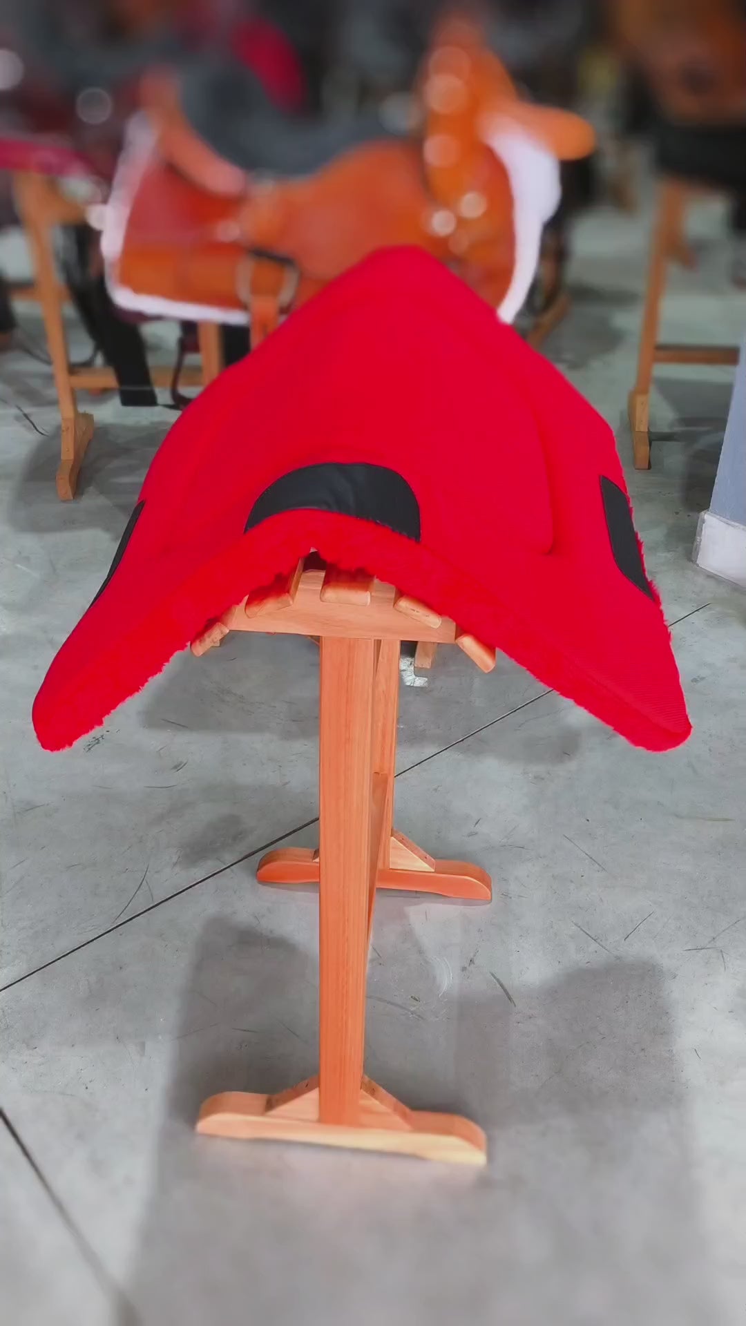 Manta Feltro e Espuma com Pelúcia Lisa